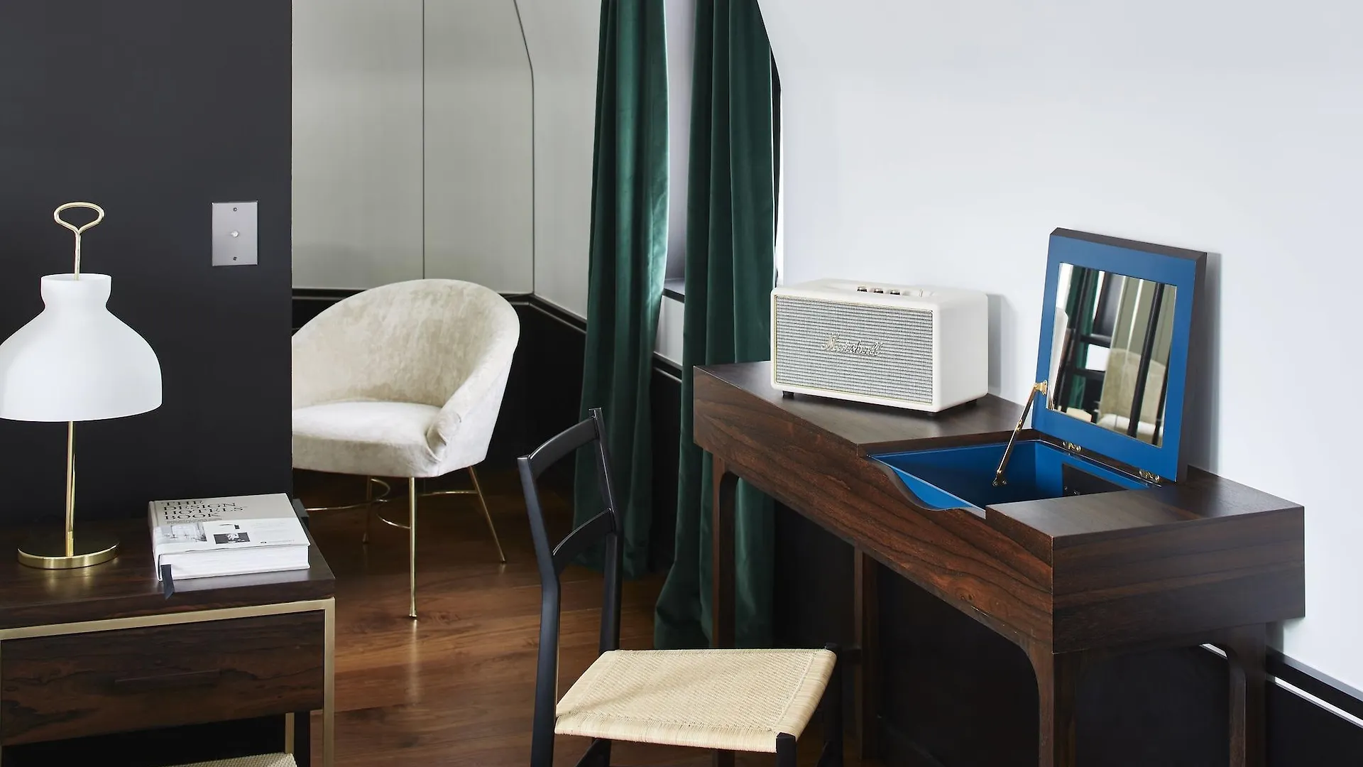 *****  Le Roch Hotel & Spa Paris France